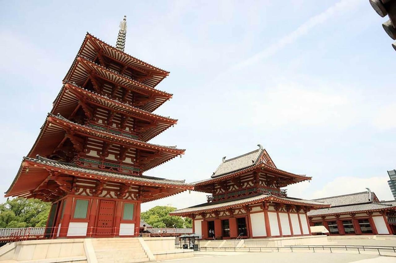 فندق أوساكافي  Bar併設の仕掛け満載忍者ハウス!Wi-Fi!天王寺電車で15分!帝塚山四丁目駅3メートル! المظهر الخارجي الصورة
